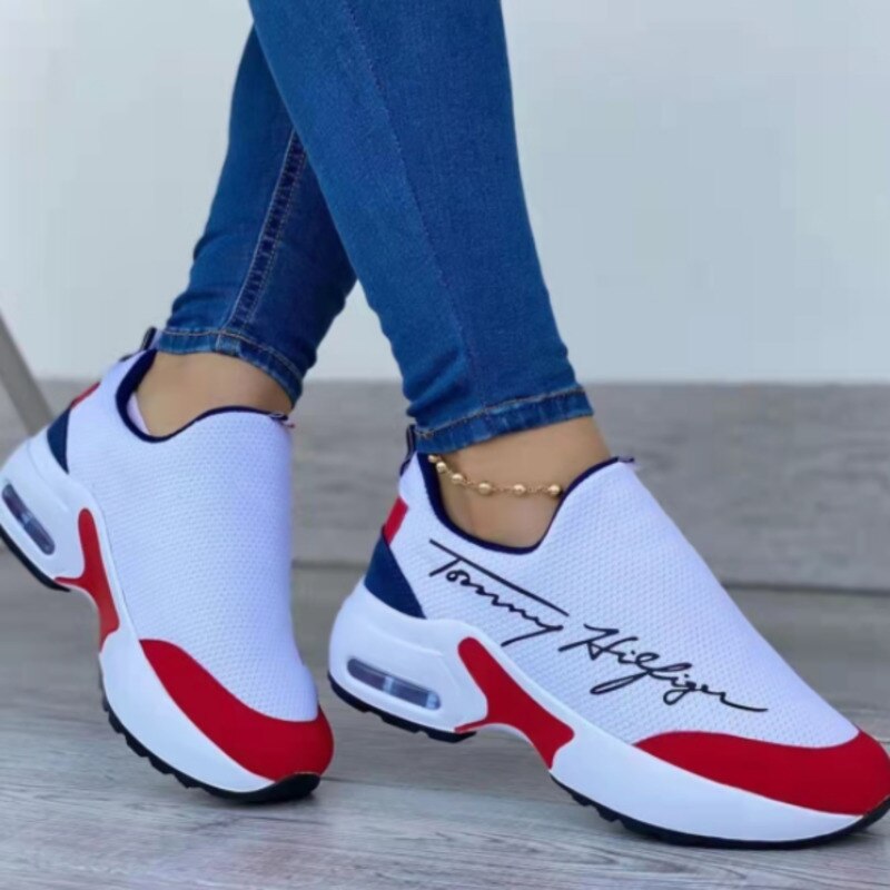 Casual Breathable Ladies Walking Sneakers Flat Women Shoes